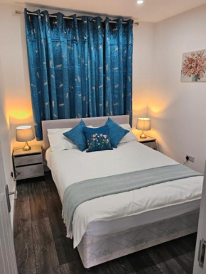 Private One Bedroom Flat in Barnet, London